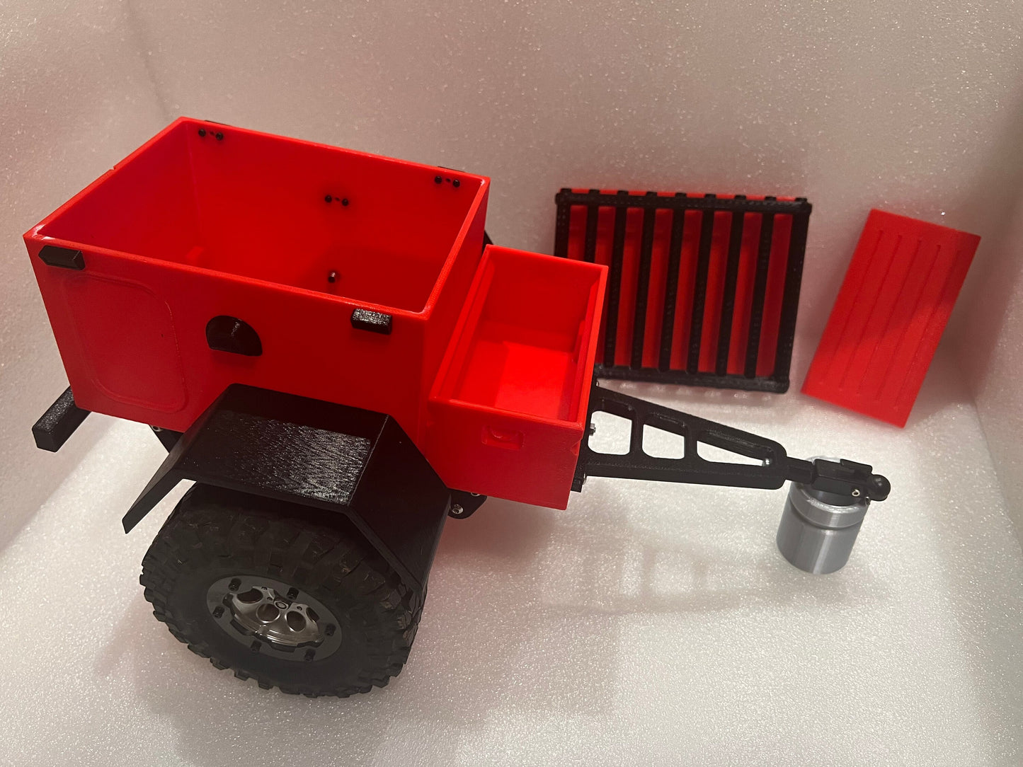 1:10 Scale RC Camp Trailer